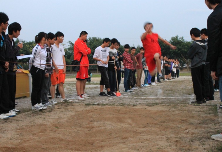 �����ر�Ԥ��