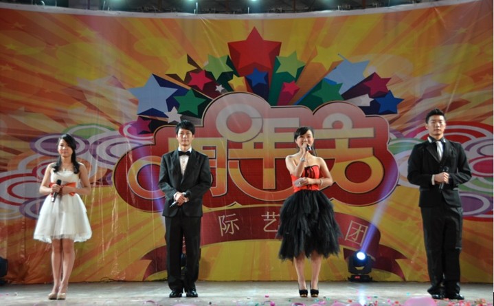 ����������