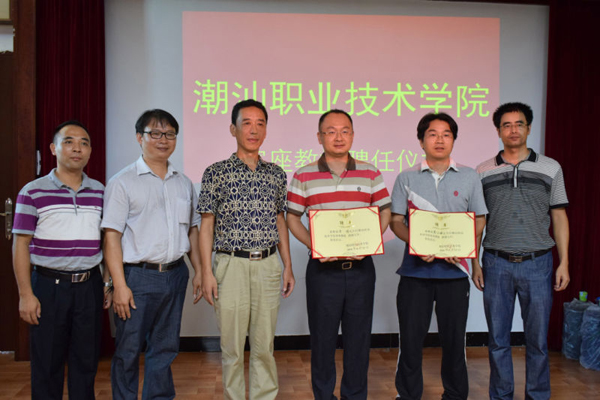 ��������Ƹ�κ�Ӱ