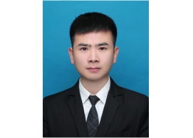 龙世豪 简介