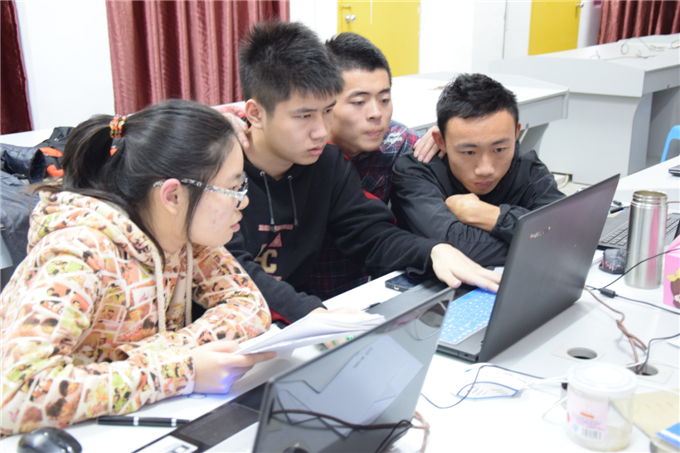 ����ѧ��������ս