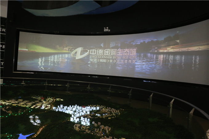 �е½�������������Ƶ