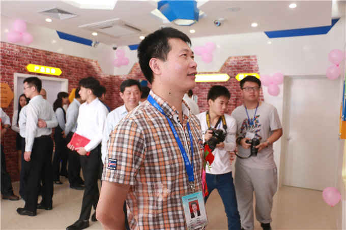 参观体验校园e银行